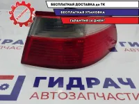 Фонарь задний наружный правый Fiat Albea 51737721.