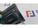 Дефлектор воздушный правый Fiat Albea 735336644. Царапины.