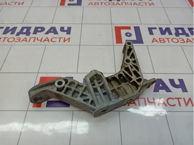 Кронштейн КПП Fiat Grande Punto (199) 55700437