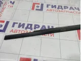 Накладка стекла переднего левого Fiat Grande Punto (199)