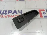 Кнопка стеклоподъемника передняя правая Fiat Grande Punto (199) 735471507
