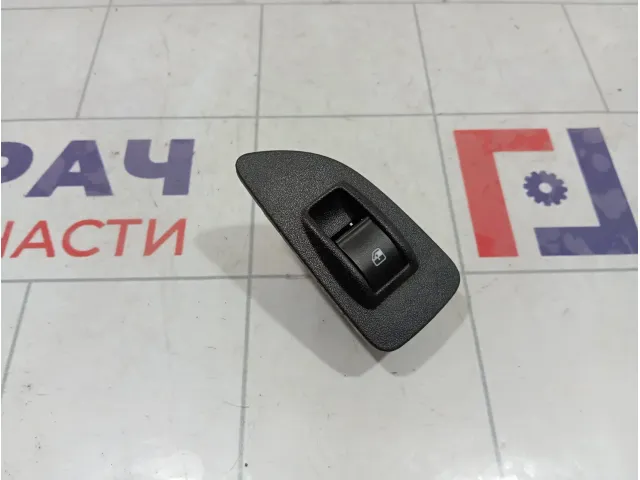 Кнопка стеклоподъемника задняя правая Fiat Grande Punto (199) 735411039