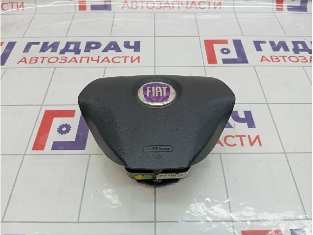 Подушка безопасности в рулевое колесо Fiat Punto 735460621