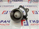 Моторчик отопителя (печки) Fiat Punto 77364951