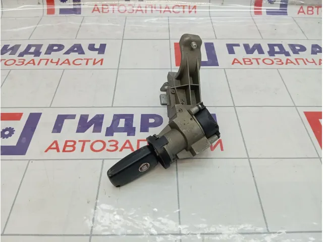 Замок зажигания Fiat Punto 51813197