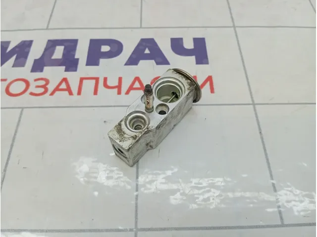Клапан кондиционера Fiat Punto 55702406