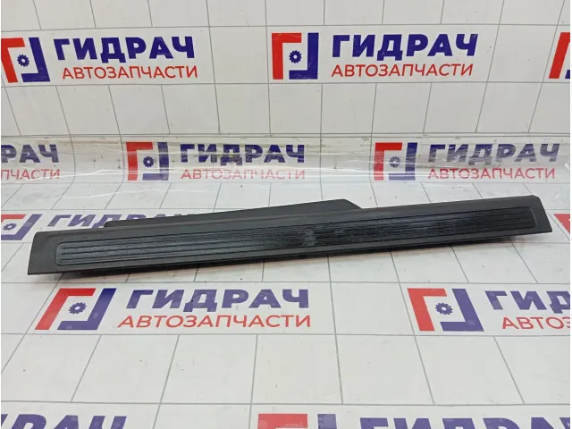 Накладка порога внутренняя правая Fiat Punto