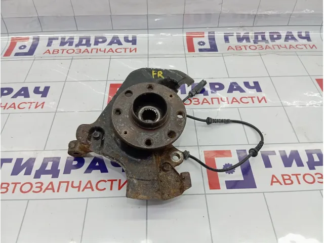 Кулак поворотный передний правый Fiat Punto 51776375
