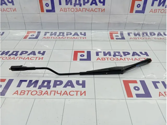 Поводок стеклоочистителя (Поводок дворника) левый Fiat Punto 51701422