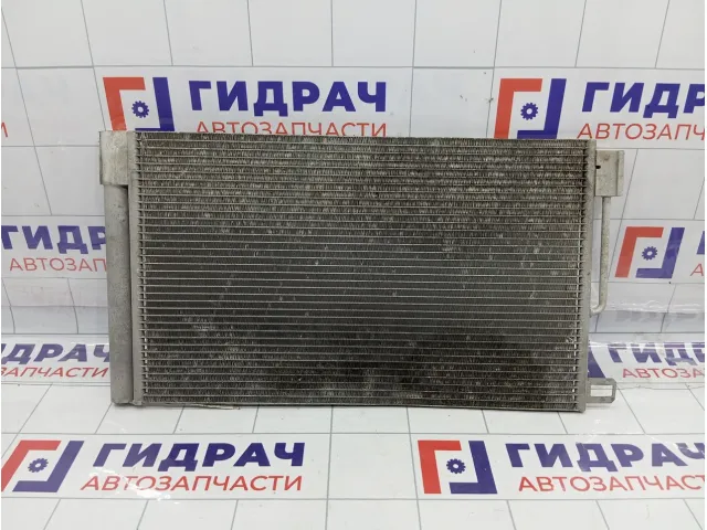Радиатор кондиционера Fiat Punto 55700406