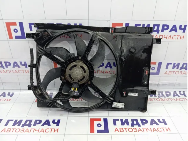 Вентилятор радиатора Fiat Punto 55700341