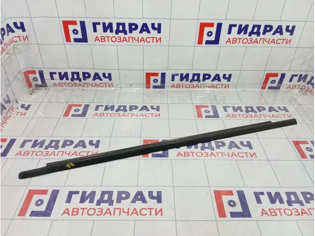 Накладка стекла заднего правого Fiat Punto (199) 51726082