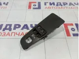 Блок управления стеклоподъемниками Fiat Punto (199) 735411026