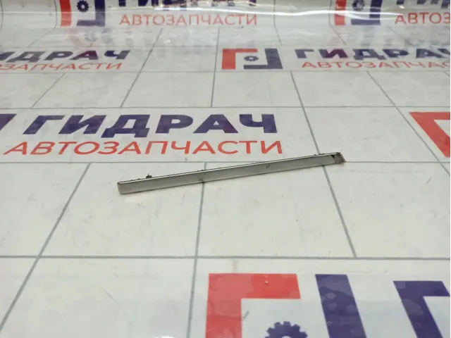 Накладка декоративная на торпедо левая Fiat Punto (199) 735450107