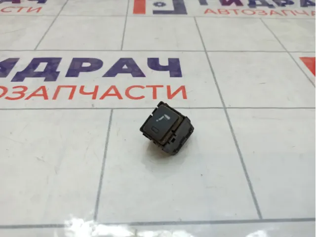 Кнопка обогрева сидений Fiat Punto (199)