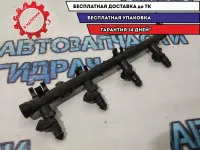 Рейка топливная (рампа) Renault Fluence 8200135504 Отличное состояние