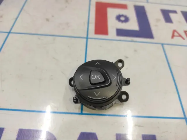 Кнопка многофункциональная Ford Focus 3 1687315.