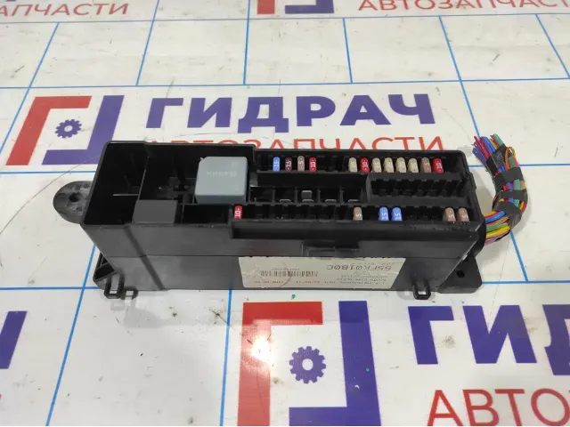 Блок предохранителей в багажник Ford Focus 3 AV6T14K131AB.