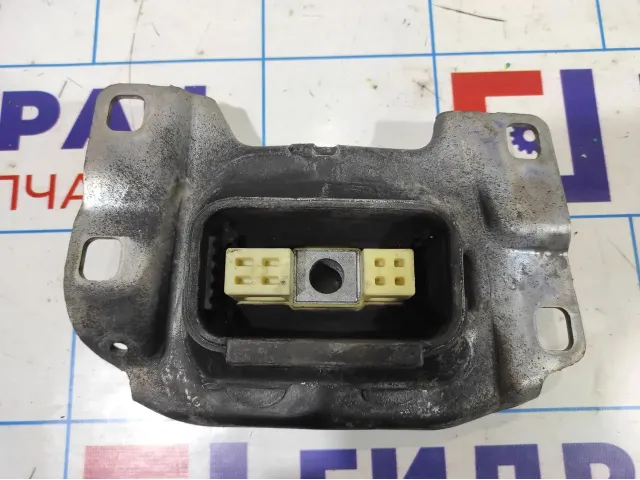 Опора КПП левая Ford Focus 3 1798908.