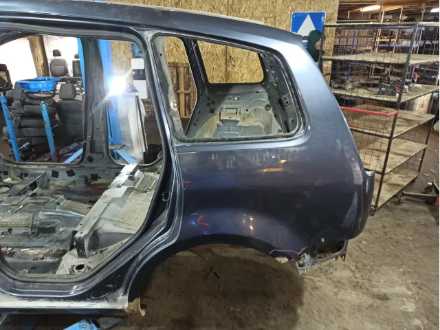 Крыло заднее левое Ford C-MAX