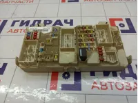 Блок предохранителей Ford C-MAX 2027109