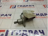 Цилиндр тормозной главный Ford C-MAX 1547478