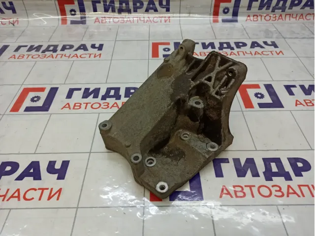 Кронштейн кондиционера Ford C-MAX 1715451