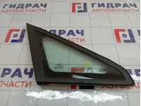 Стекло кузовное глухое правое Ford C-MAX 1302110