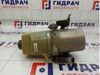 Насос гидроусилителя Ford C-MAX 1743471