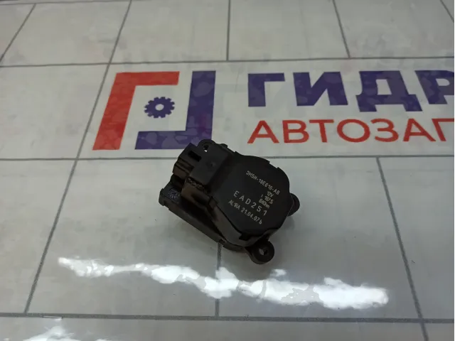 Моторчик заслонки отопителя Ford C-MAX 1786200