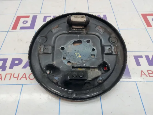 Щит опорный задний правый Ford EcoSport 1801720