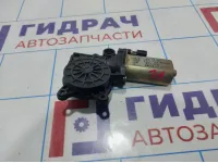 Моторчик стеклоподъемника левый Ford Fiesta (Mk VI) 1218652