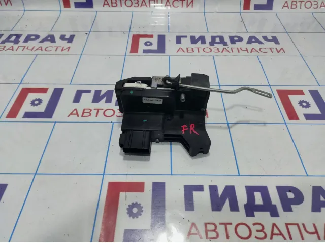 Замок двери передней правой Ford Fiesta (Mk VI) 1372465