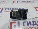 Замок двери передней правой Ford Fiesta (Mk VI) 1372465