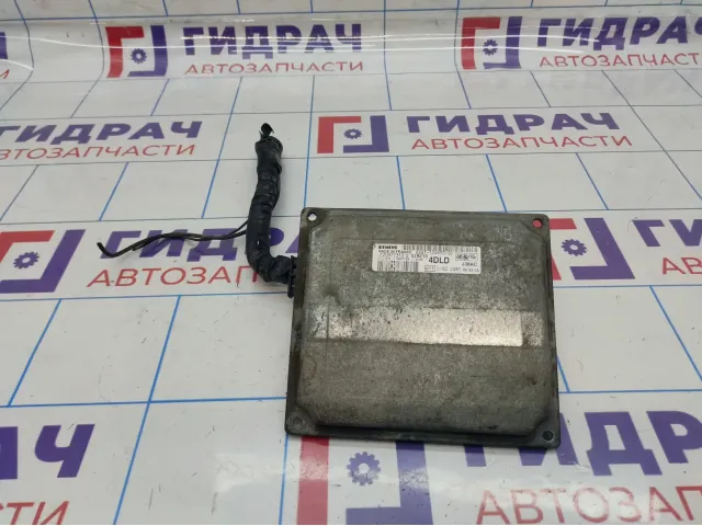 Блок управления двигателем Ford Fiesta (Mk VI) 1360194