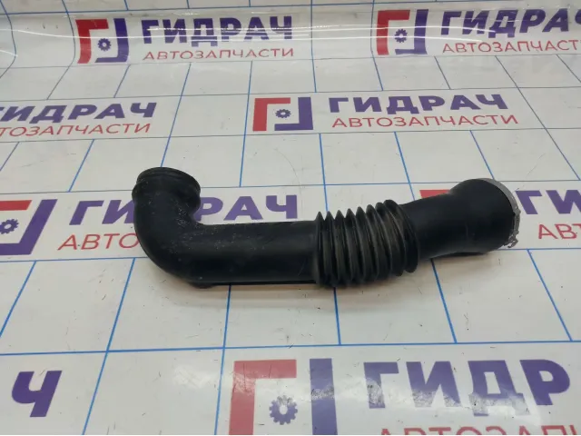 Патрубок воздушного фильтра Ford Fiesta (Mk VI) 1329626