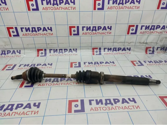 Привод передний правый Ford Fiesta (Mk VI) 1742888