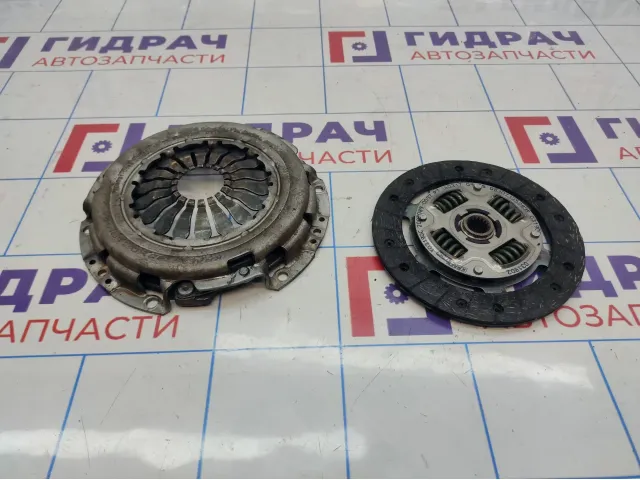 Корзина сцепления с диском Ford Fiesta (Mk VI) 1744565