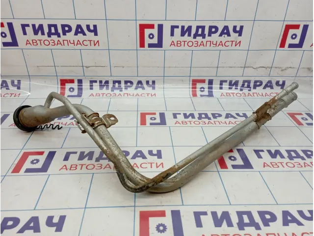 Горловина топливного бака Ford Fiesta (Mk VI) 1467018