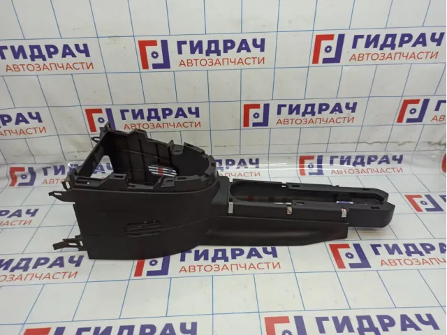 Консоль Ford Fiesta (Mk VI) 1358351