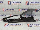 Консоль Ford Fiesta (Mk VI) 1358351