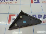 Накладка переднего крыла правого Ford Fiesta (Mk VI) 1314018