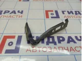 Петля капота правая Ford Fiesta (Mk VI) 1324621