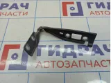Петля капота правая Ford Fiesta (Mk VI) 1324621