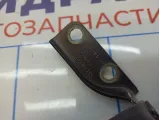 Петля капота правая Ford Fiesta (Mk VI) 1324621