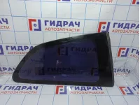 Стекло кузовное глухое правое Ford Fiesta (Mk VI) 1522467