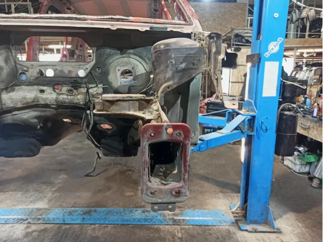 Лонжерон передний левый Ford Fiesta (Mk VI) 1527179.