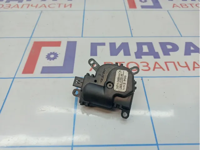 Моторчик заслонки отопителя Ford Fiesta (Mk VI) 1144030.