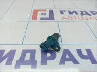 Датчик положения распредвала Ford Fiesta (Mk VI) 1111037.
