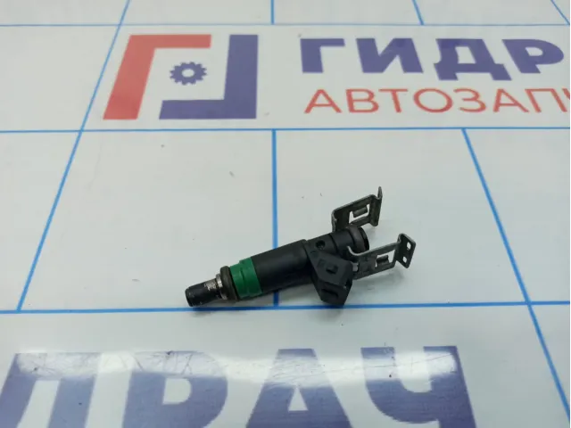 Форсунка инжекторная электрическая Ford Fiesta (Mk VI) 1429840.